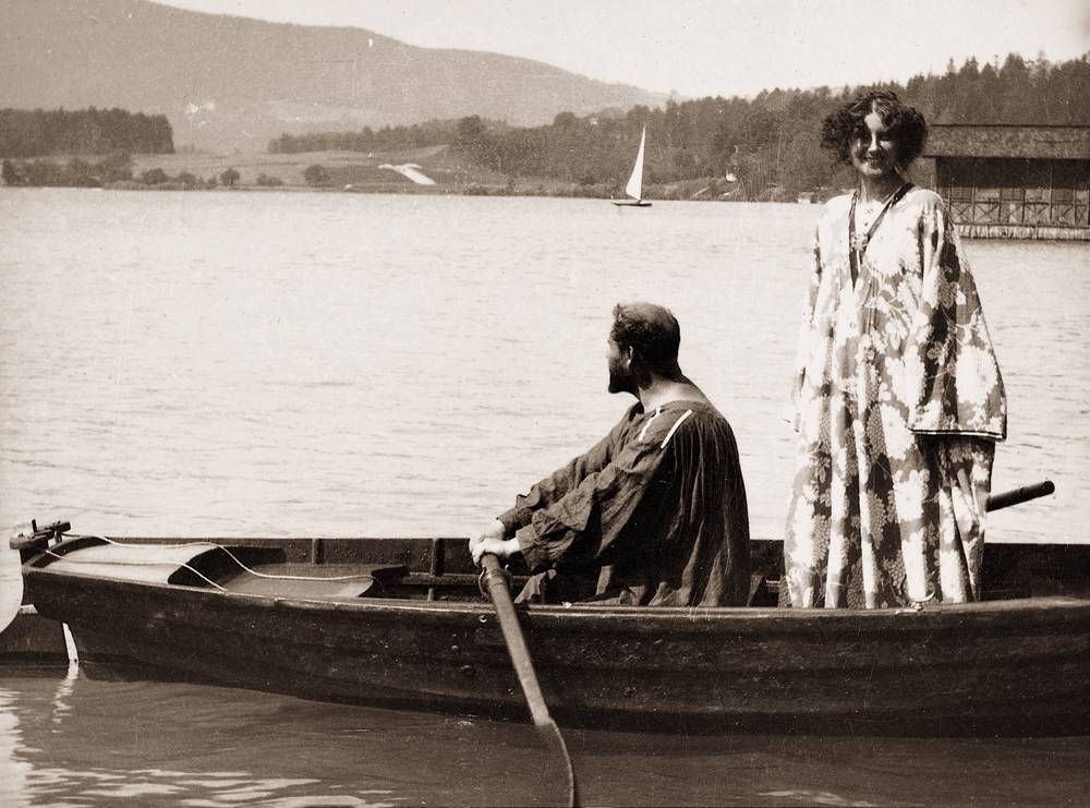 Gustav Klimt with Emilie Floege
AUSTRIA - JANUARY 01: Gustav Klimt with Emilie Floege in rowing boat on Atter lake. Photography, about 1909/10. © Photo by Imagno/Getty Images