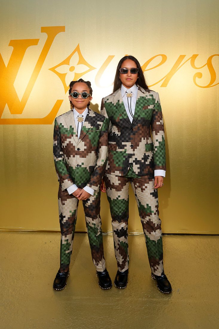 Rocket Williams et Helen Lasichanh au premier défilé de Pharrell Williams pour Louis Vuitton 
