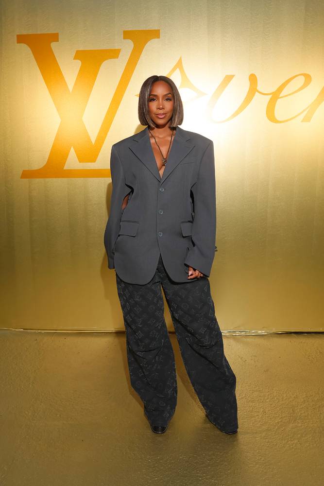 Kelly Rowland at the Louis Vuitton show by Pharrell Williams
