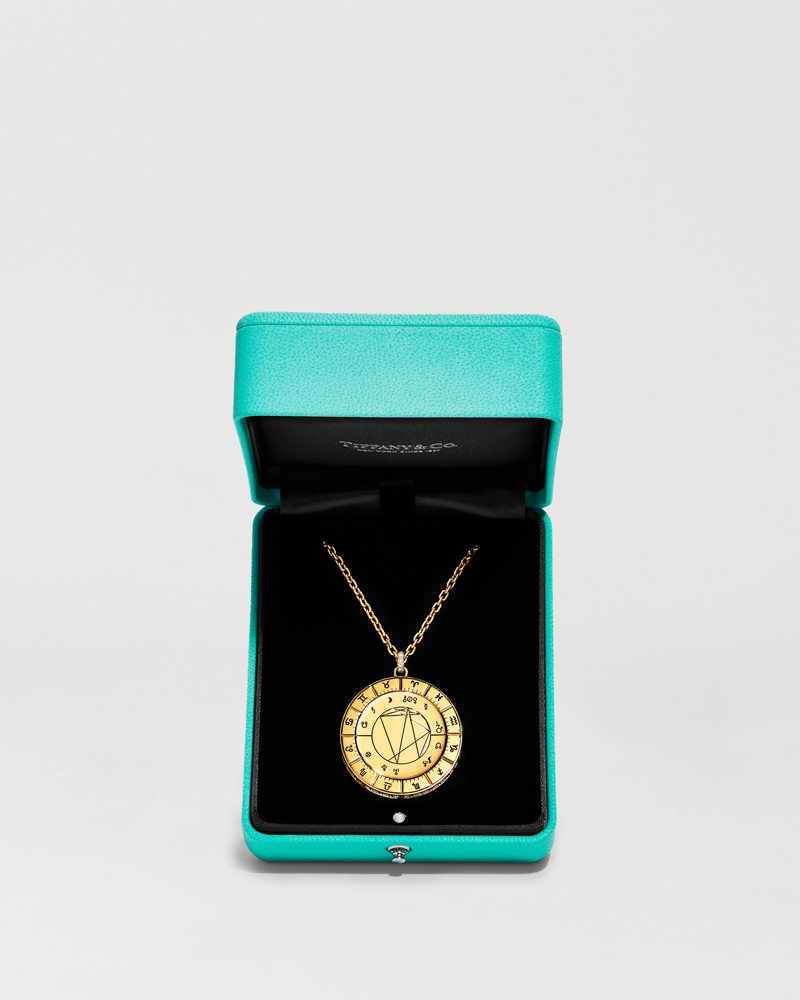 Tiffany _ Co. x Pharrell Williams : "Astro Mint Pendant"