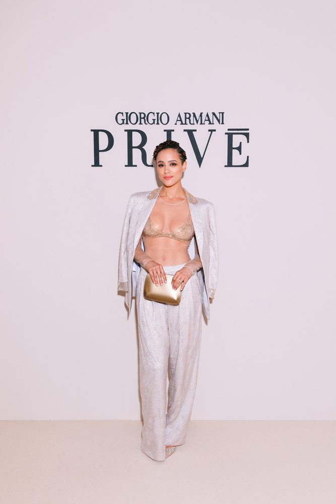 Nathalie Emmanuel au défilé Armani Privé haute couture automne-hiver 2023-2024