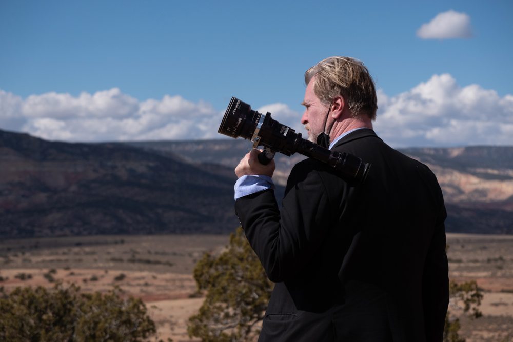 Christopher Nolan sur le tournage d'“Oppenheimer” © Universal Pictures. All Rights Reserved