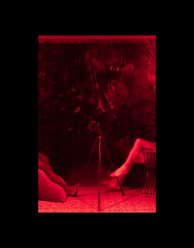 Paul Mpagi Sepuya, “Dark Room Studio Mirror (0X5A8775)” (2021).