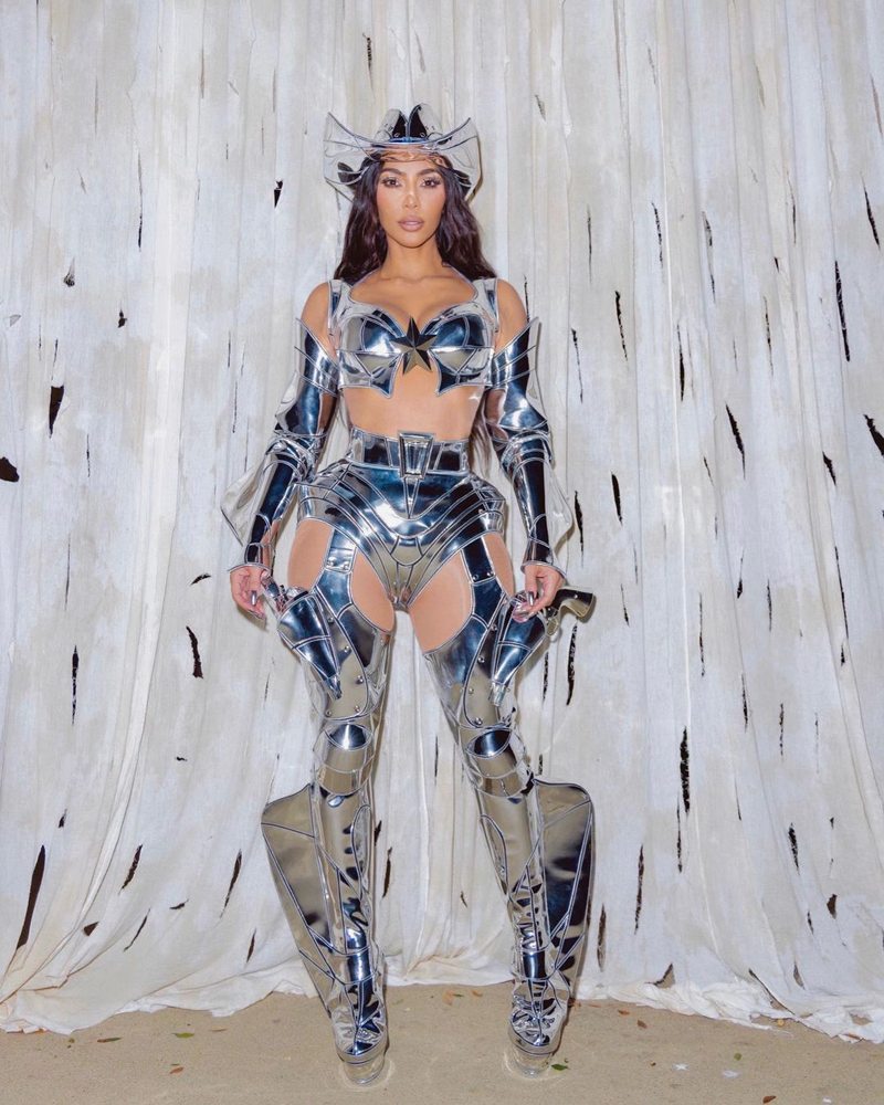 Le costume de Kim Kardashian à Halloween 2021.