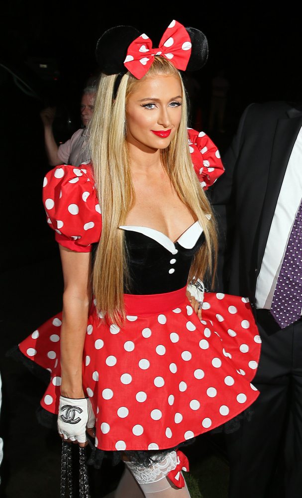 Le costume de Paris Hilton à Halloween 2014. © Getty Images
