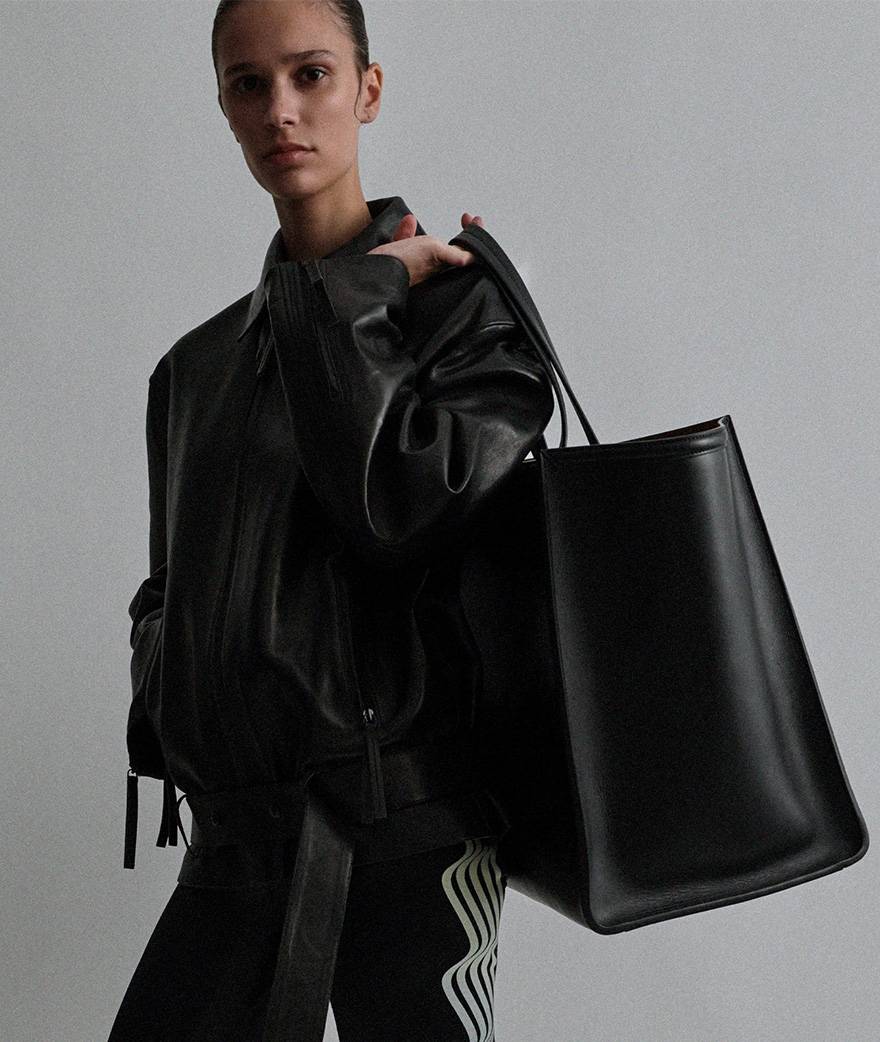 Brand, Phoebe Philo, First collection, LVMH