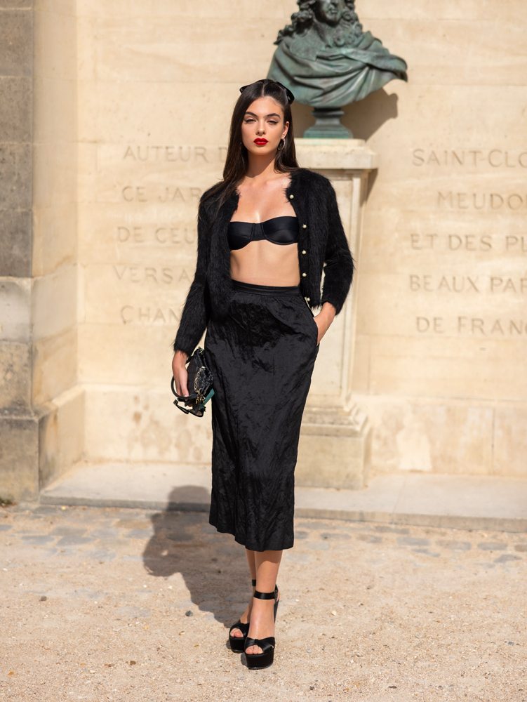 Deva Cassel au défilé Dior printemps-été 2024 le 26 septembre 2023. Photo par Arnold Jerocki/Getty Images.