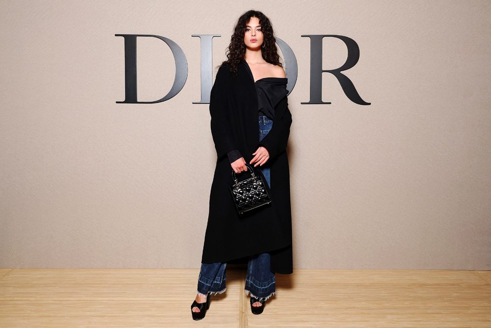 Deva Cassel en Dior au défilé Dior printemps-été 2024 © Getty Images/Dior.