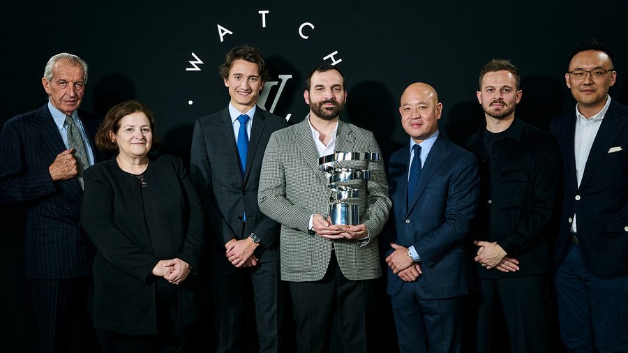 Qui est le gagnant du premier Louis Vuitton Watch Prize ? 