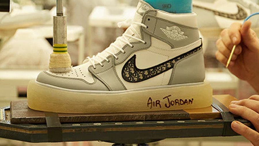 Dior dévoile les coulisses de sa collaboration avec Air Jordan dans un documentaire inédit