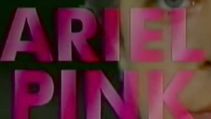 Ariel Pink remet le lo-fi au goût du jour avec “Feels Like Heaven”