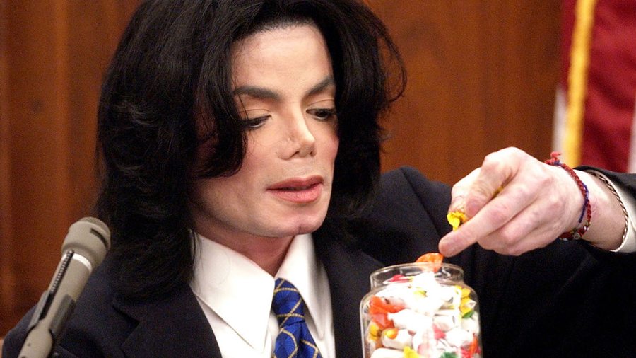 Michael Jackson : le jour où la télé a rejoué son procès