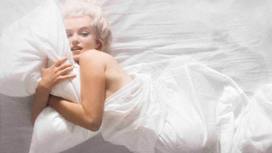 Marilyn Monroe, Brigitte Bardot, Coco Chanel… Les portraits de stars de Douglas Kirkland, disciple d’Irving Penn