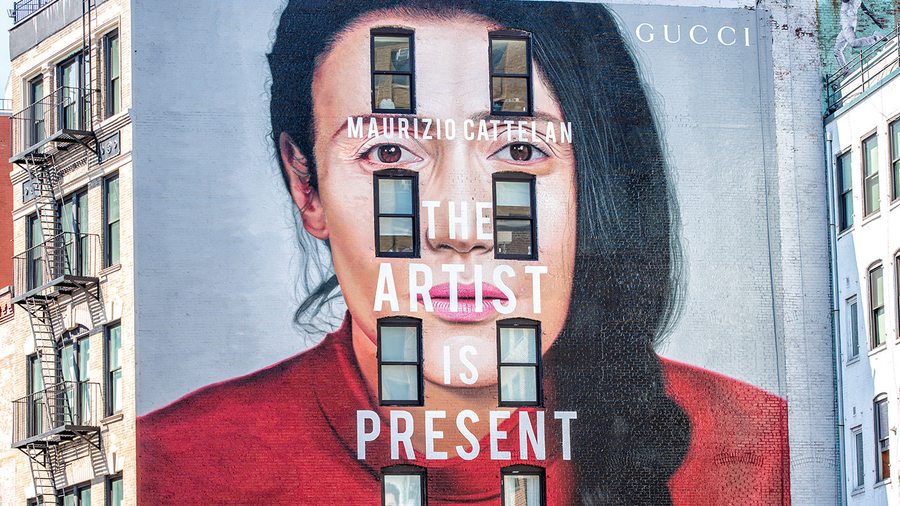 Gucci annonce l’exposition de Maurizio Cattelan sur son nouvel “art wall”
