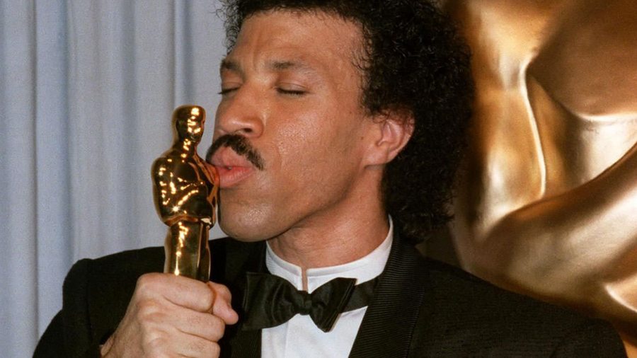 9 chanteurs qui ont remporté un Oscar 