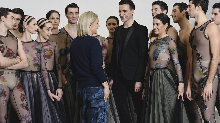 Quand Dior habille de fleurs les danseurs du Teatro dell’Opera à Rome