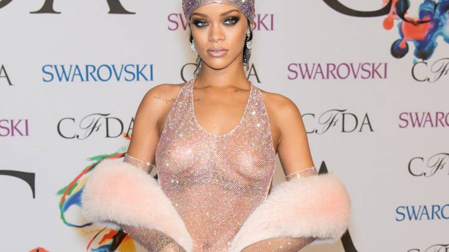Rihanna: 6 of her most extravagant red carpet looks on Instagram