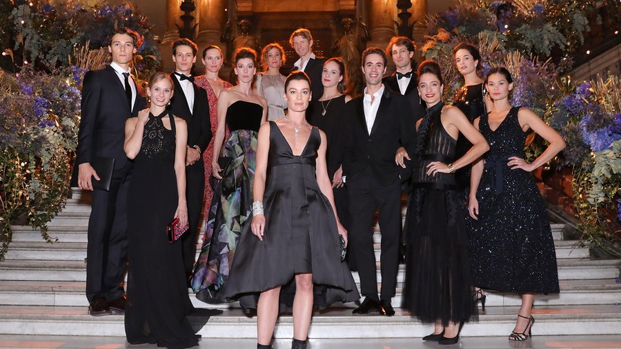 Quelles étaient les personnalités présentes au gala d'ouverture de la saison de danse à l'Opéra de Paris ?