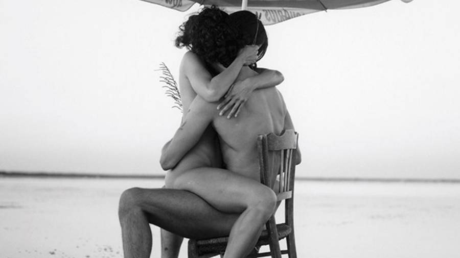 A nude couple for the Jacquemus campaign