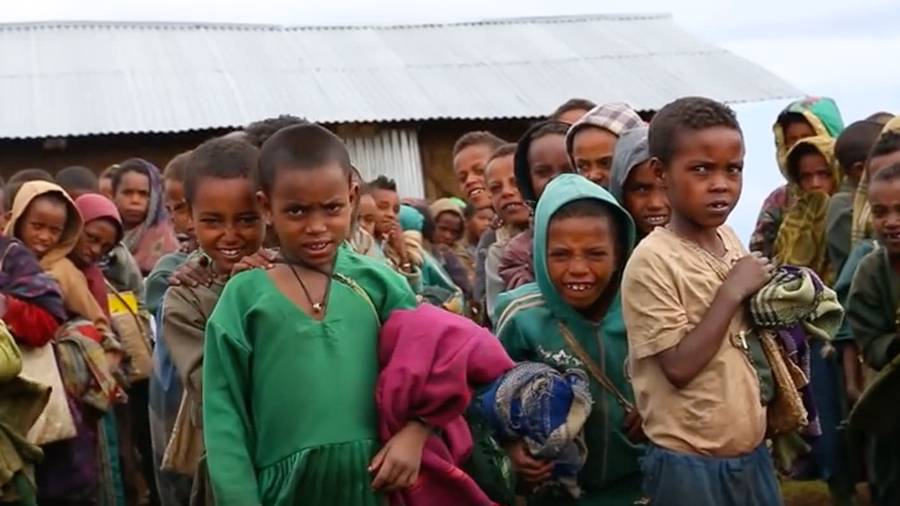 Voyage au bout de l'Ethiopie avec le clip “Ankara” de Fakear