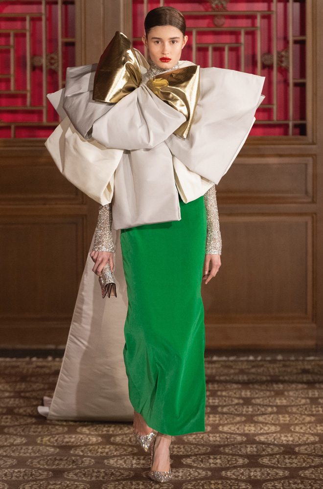 À Pékin, Valentino présente une collection haute couture exceptionnelle