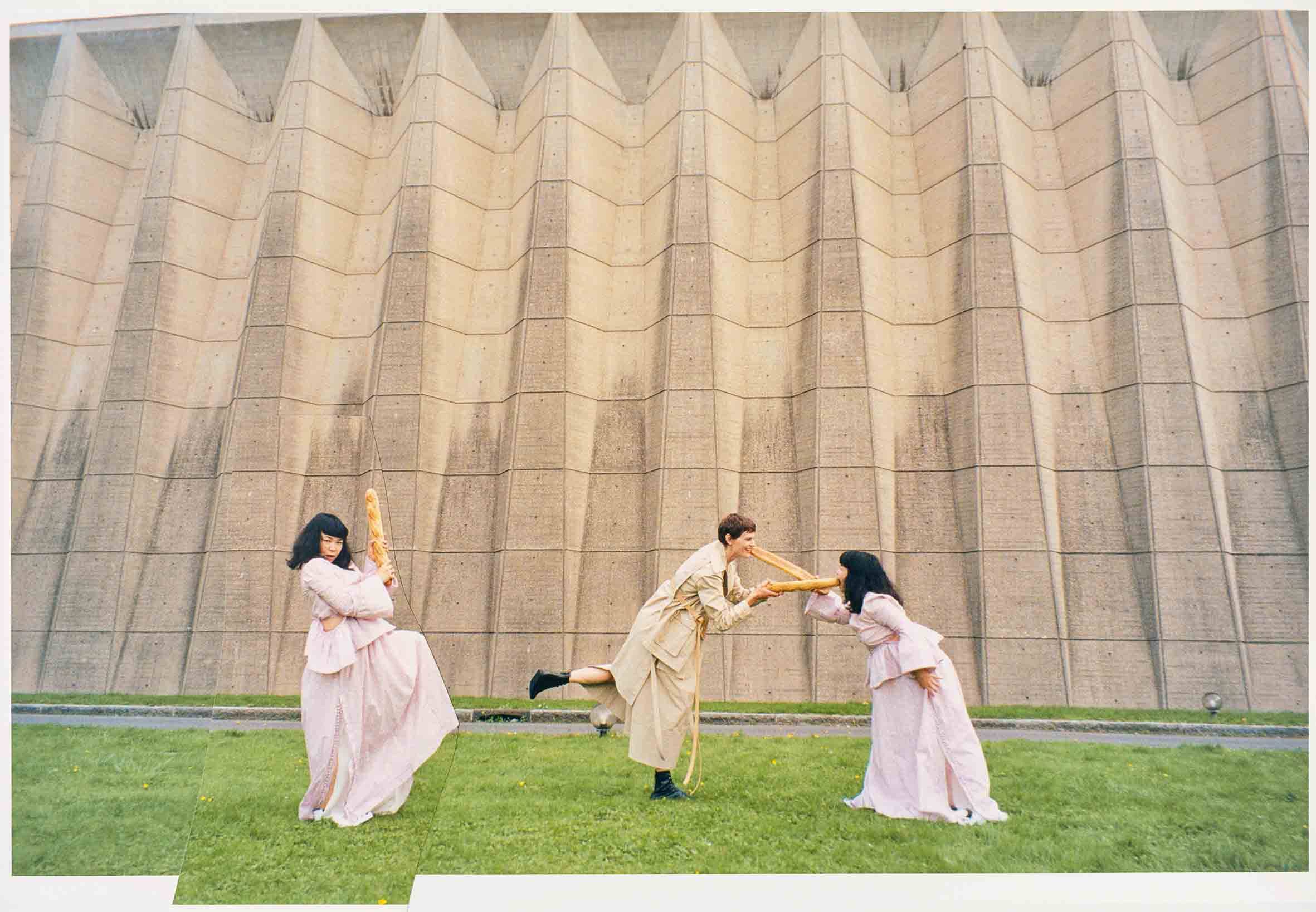 Qui est Fumiko Imano, la photographe qui a shooté Saskia de Brauw pour Loewe? 