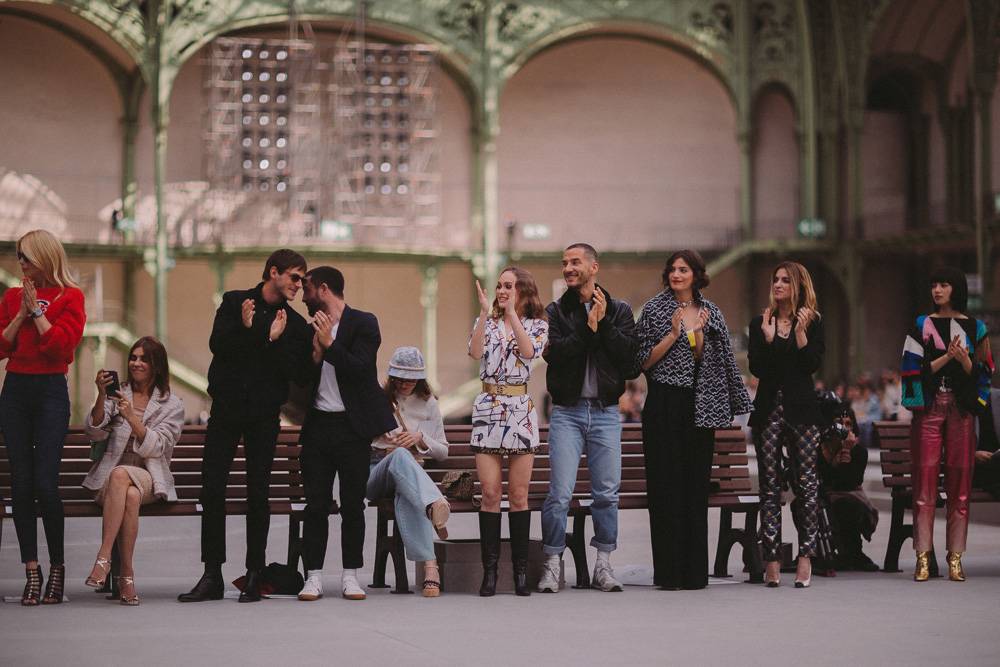 Les célébrités au défilé Chanel Croisière 2019-2020 à Paris