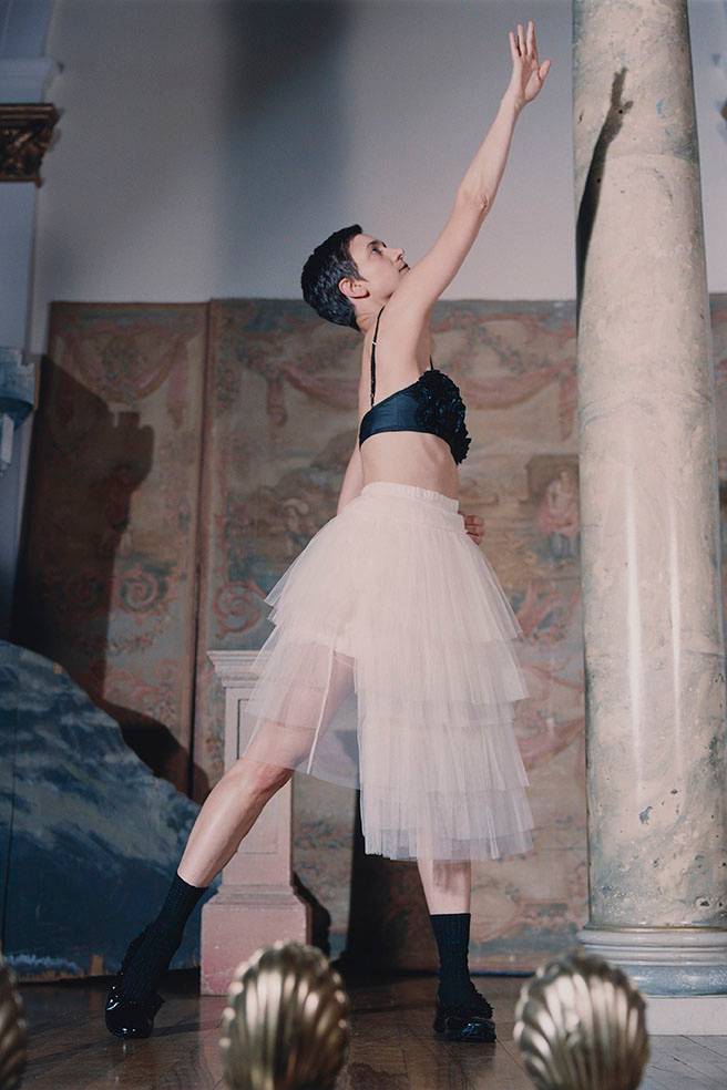 Comment la danse inspire Simone Rocha pour sa nouvelle collection Moncler