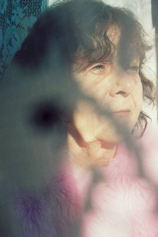 “Pacifier”, l'exposition de la star montante de la photographie Petra Collins