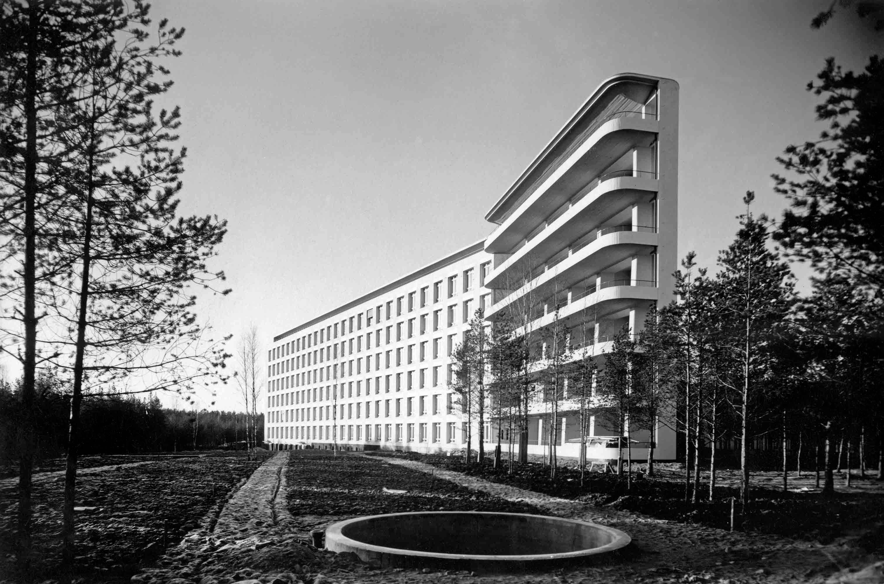 Alvar Aalto. Architecte et designer, jusqu’au 1er juillet 2018, Cité de l’architecture et du patrimoine.