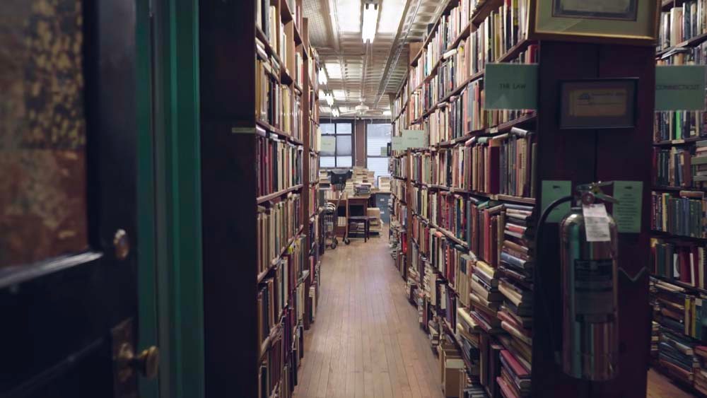 Un documentaire tente de sauver les livres anciens 
