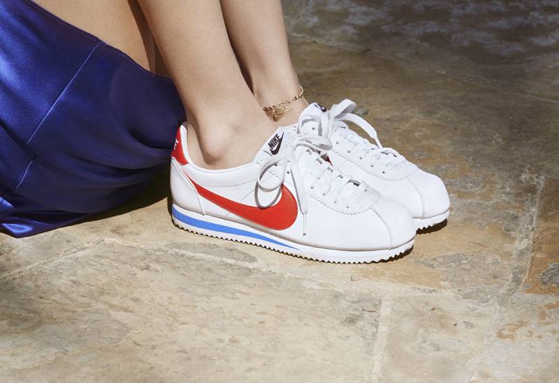 Nike célèbre les 45 ans de la Cortez avec Bella Hadid
