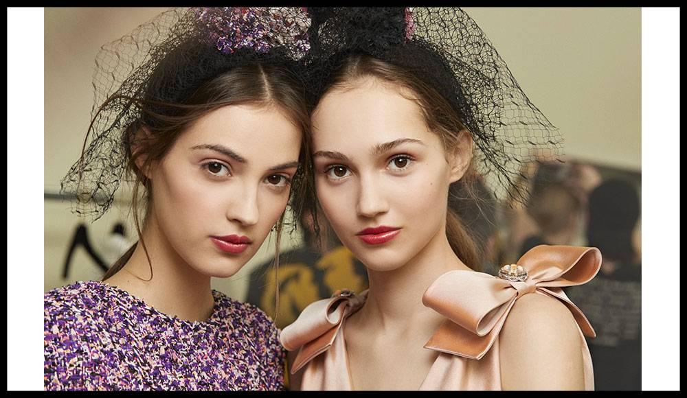 Backstage : le maquillage du défilé haute couture Chanel printemps-été 2018 