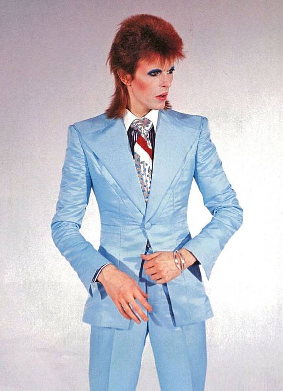 3 looks de David Bowie qui ont inspiré les créateurs de mode