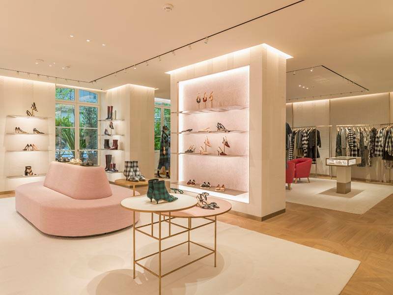 Dior s’installe sur les Champs-Élysées