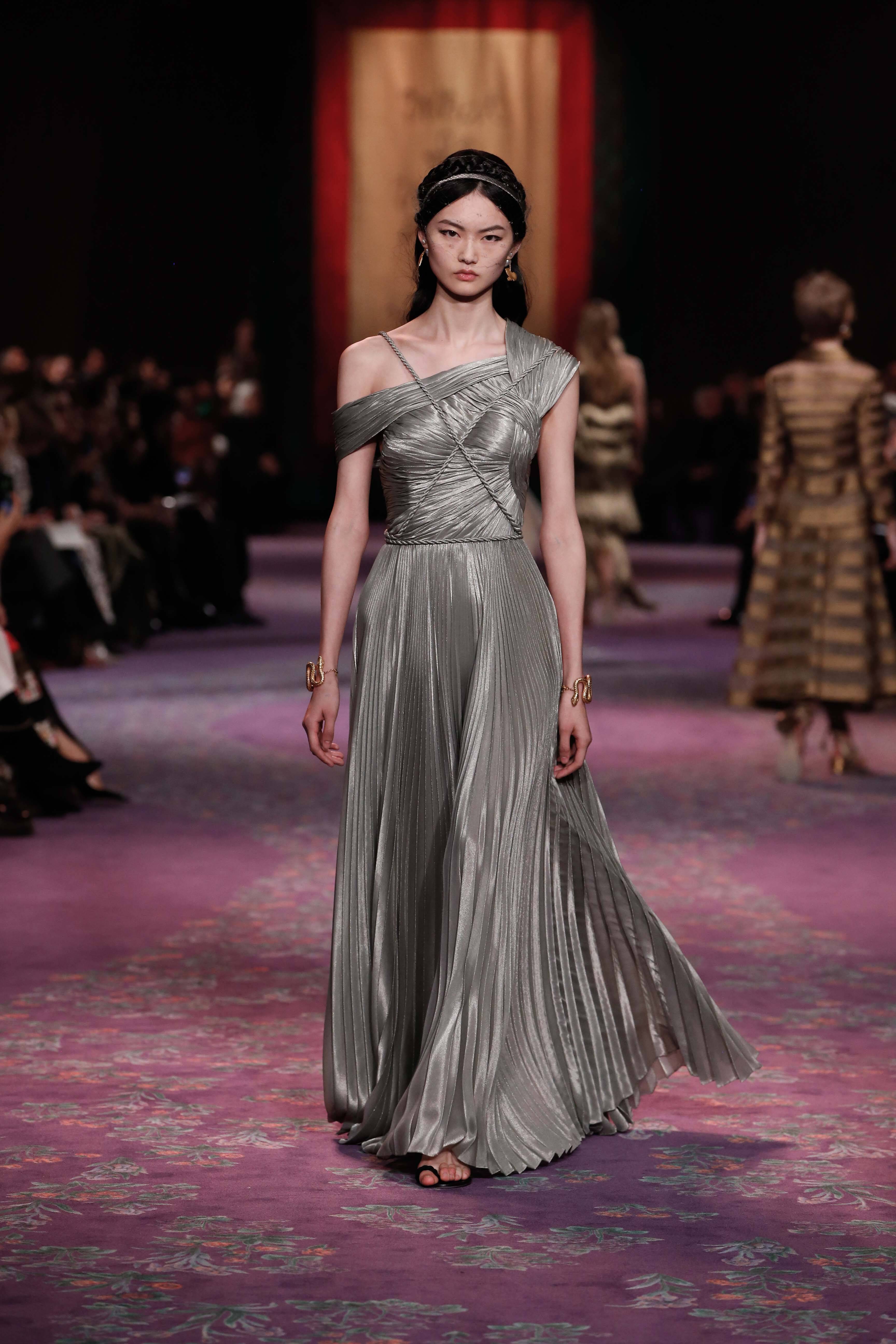 Le défilé Dior haute couture printemps-été 2020