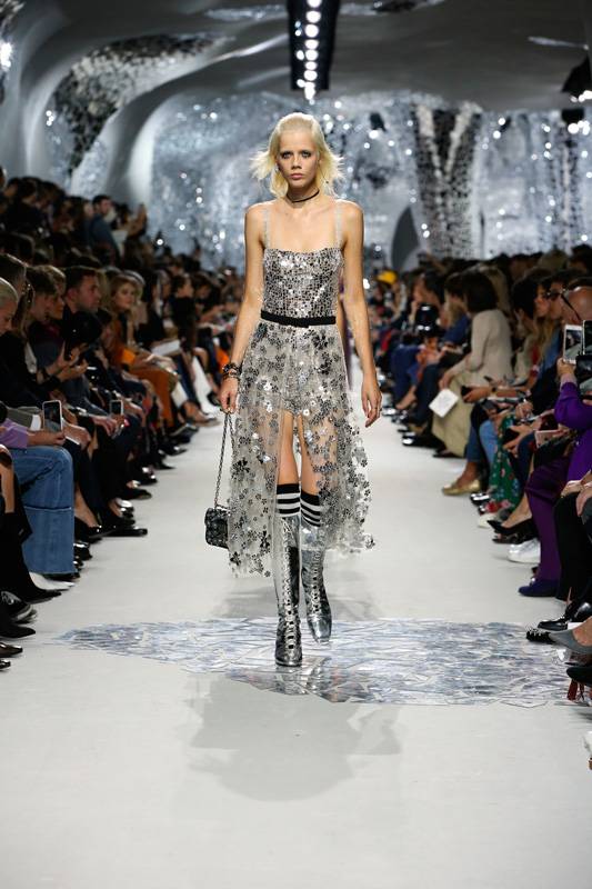 Niki de Saint Phalle inspire Maria Grazia Chiuri pour Dior printemps-été 2018