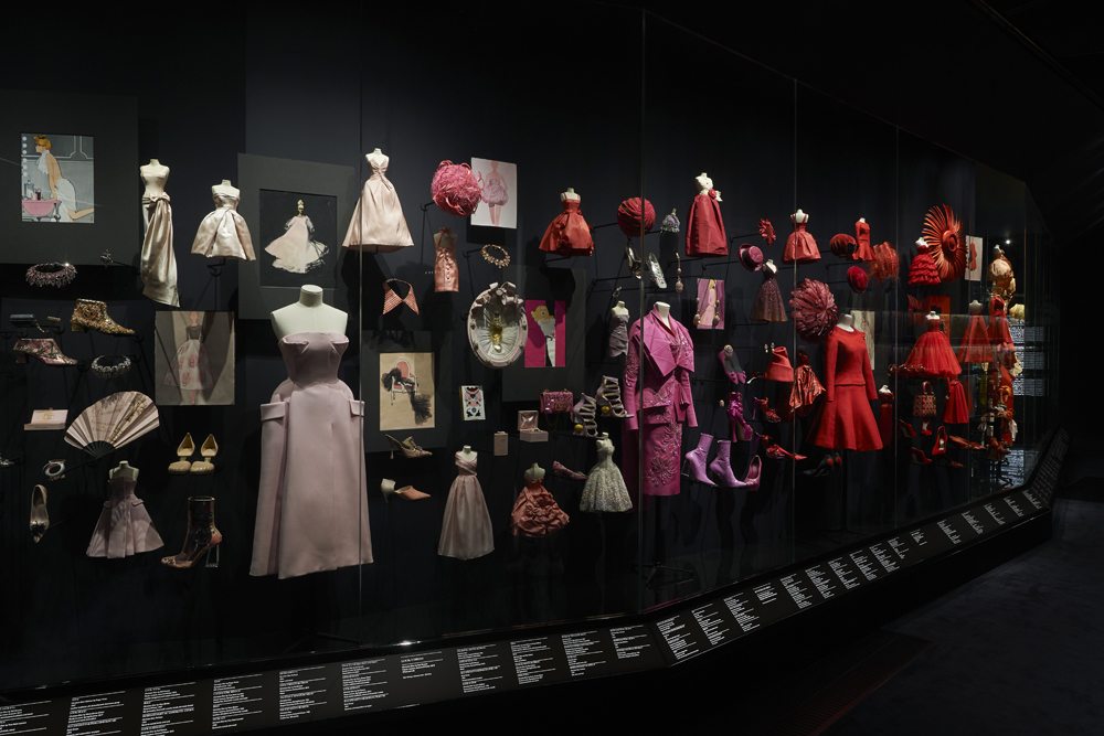 L'inauguration de l'exposition "Dior designer of dreams” au Victoria & Albert Museum