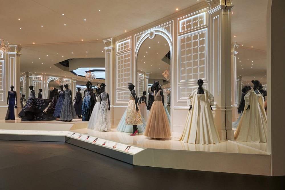 L'inauguration de l'exposition "Dior designer of dreams” au Victoria & Albert Museum