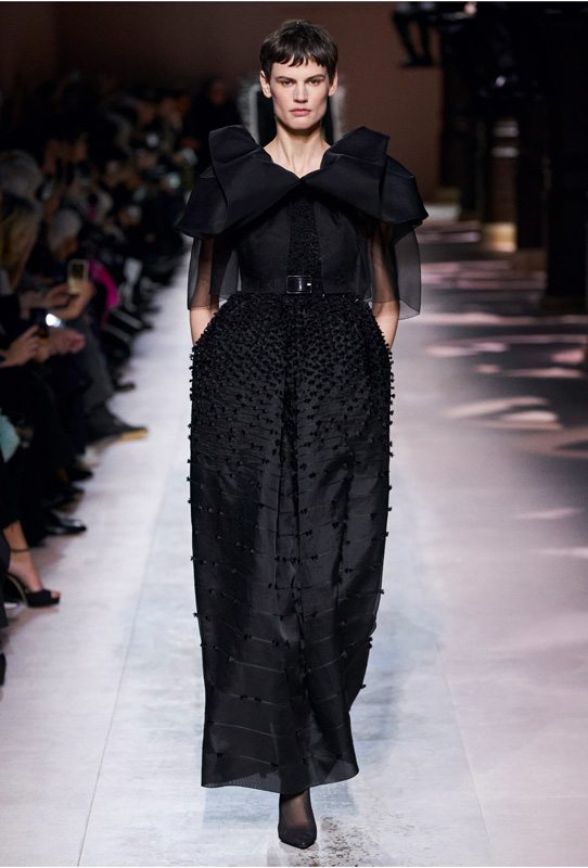 Givenchy haute couture spring-summer 2020 fashion show