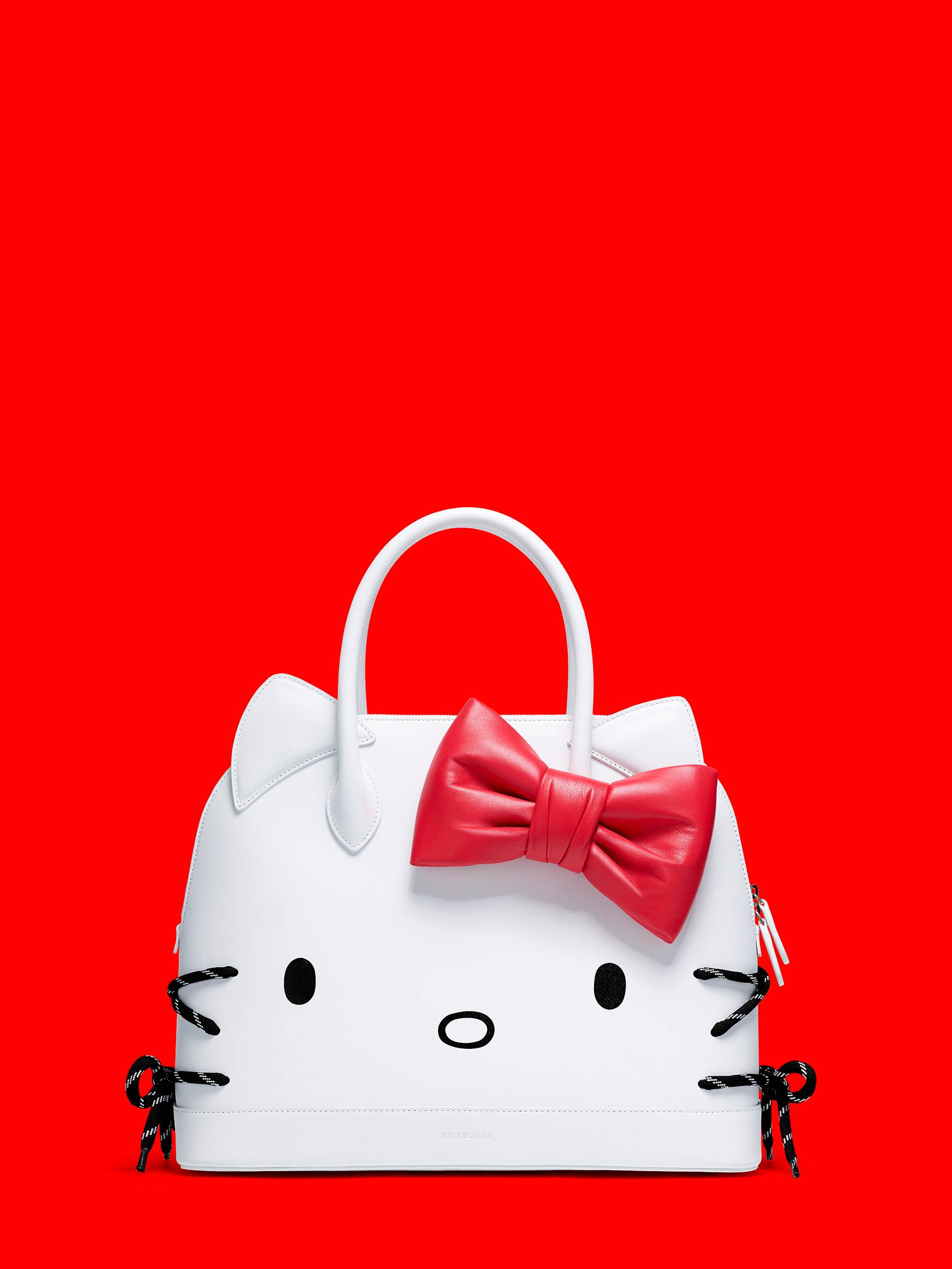 L'objet du jour : le sac Hello Kitty par Balenciaga