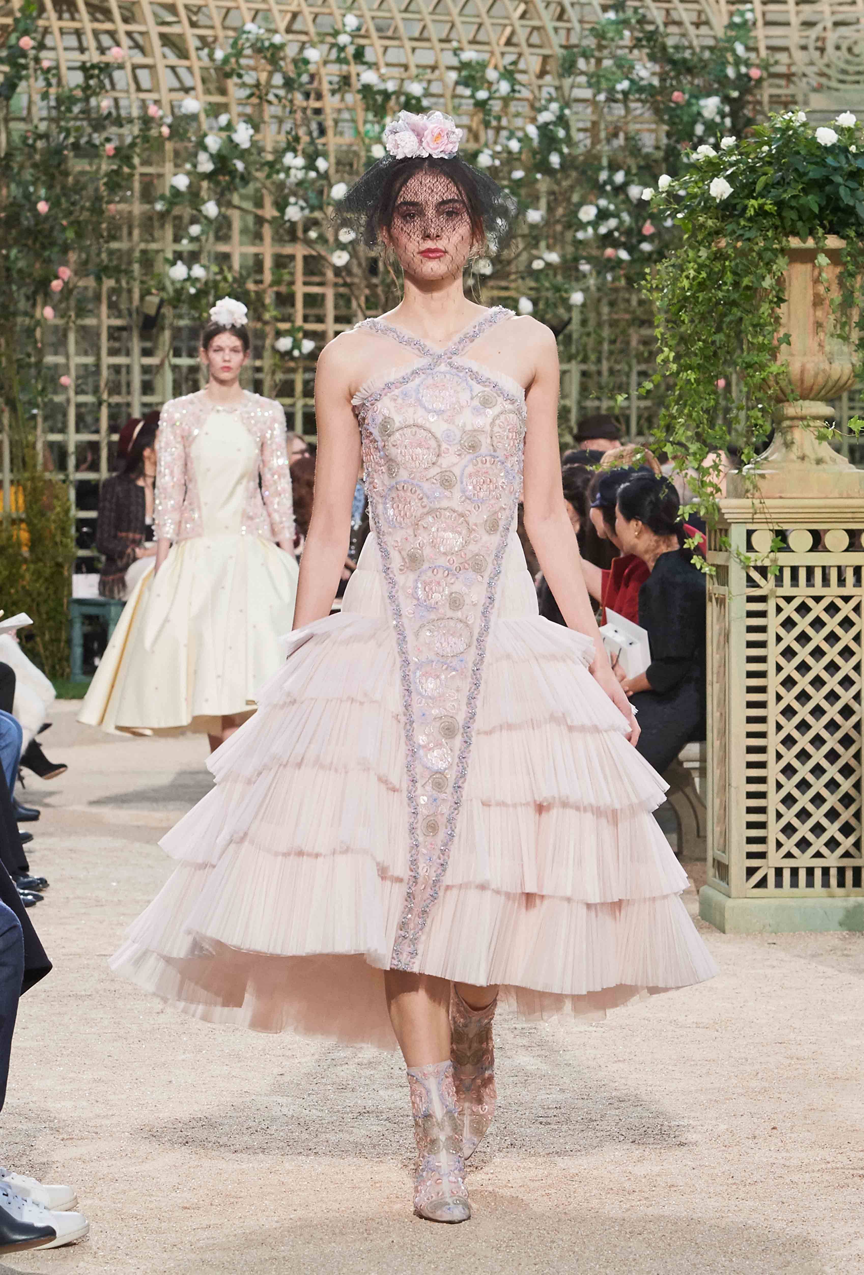 Le défilé Chanel haute couture printemps-été 2018 