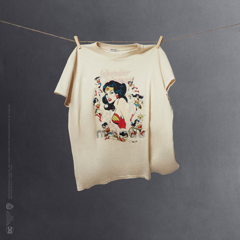 Wonder Woman s'affiche sur des t-shirts Miu Miu