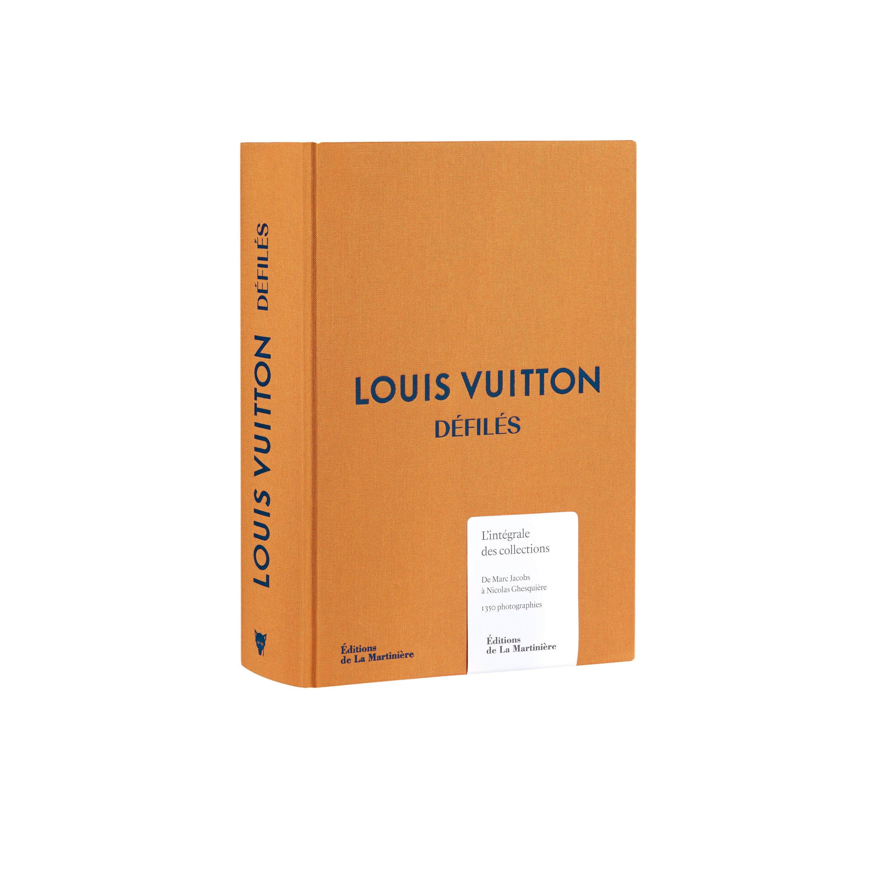 Louis Vuitton célèbre sa mode dans un livre