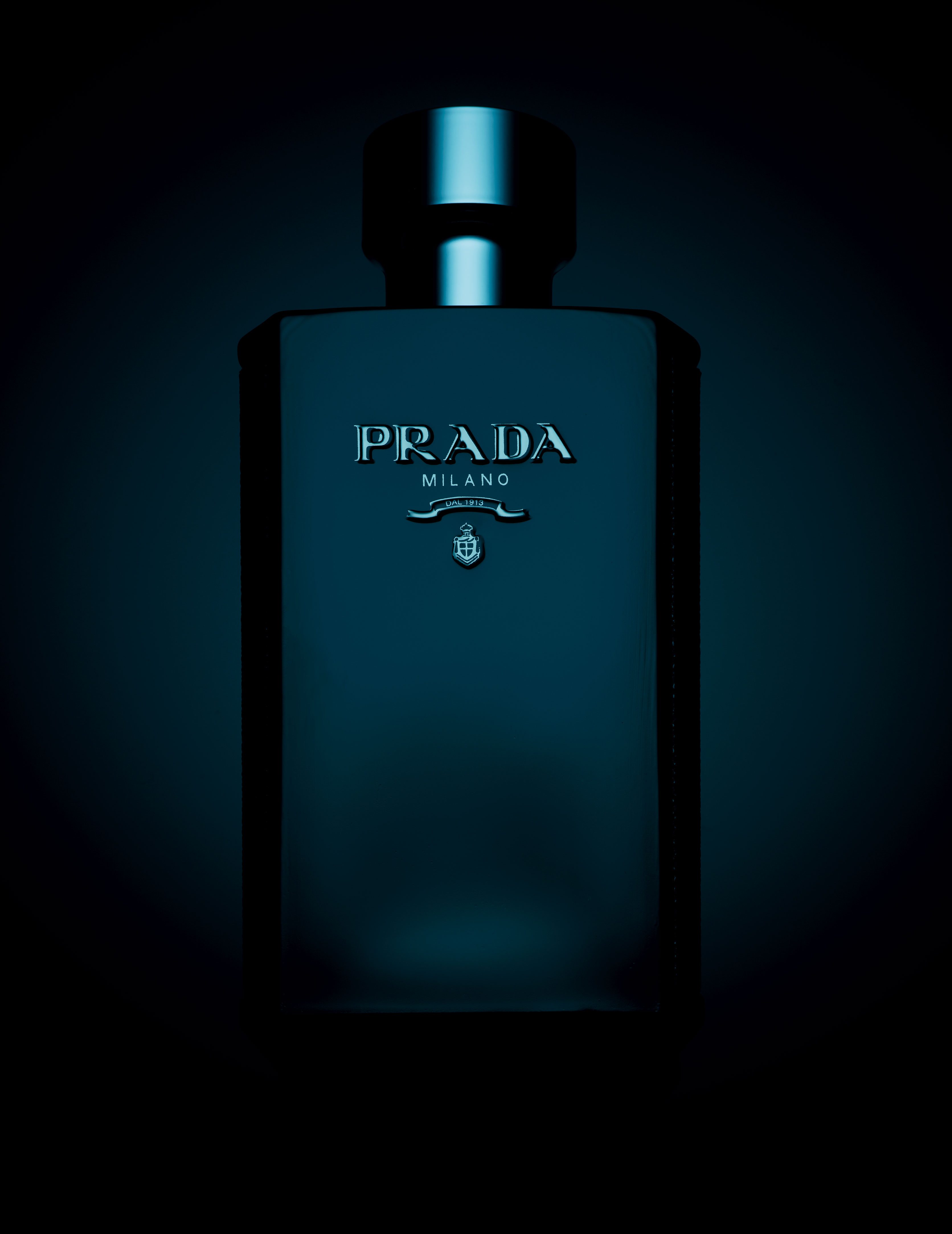 “Tapage nocturne interdit”, les parfums masculins dans l'objectif de Guido Mocafico