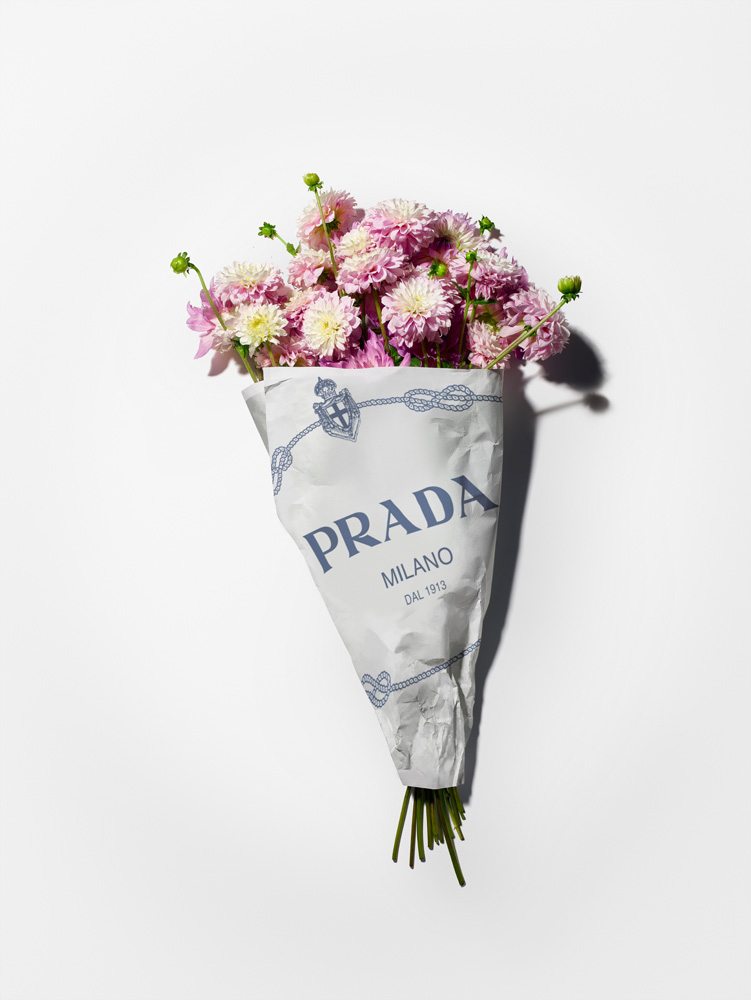 Prada fait sa campagne chez les fleuristes 