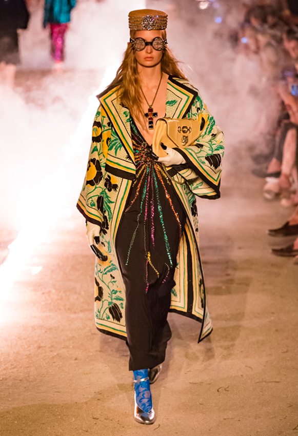 Gucci Croisière 2019 : Alessandro Michele enflamme la nécropole romaine des Alyscamps à Arles