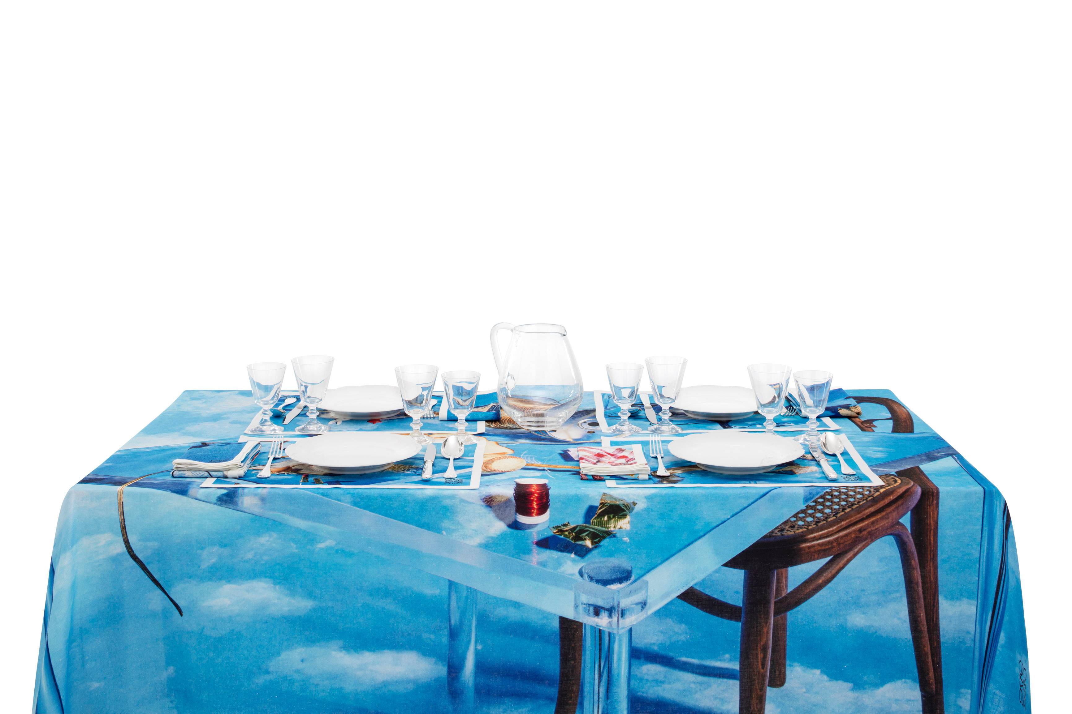 L'objet du jour : le set de table Loewe x Steven Meisel