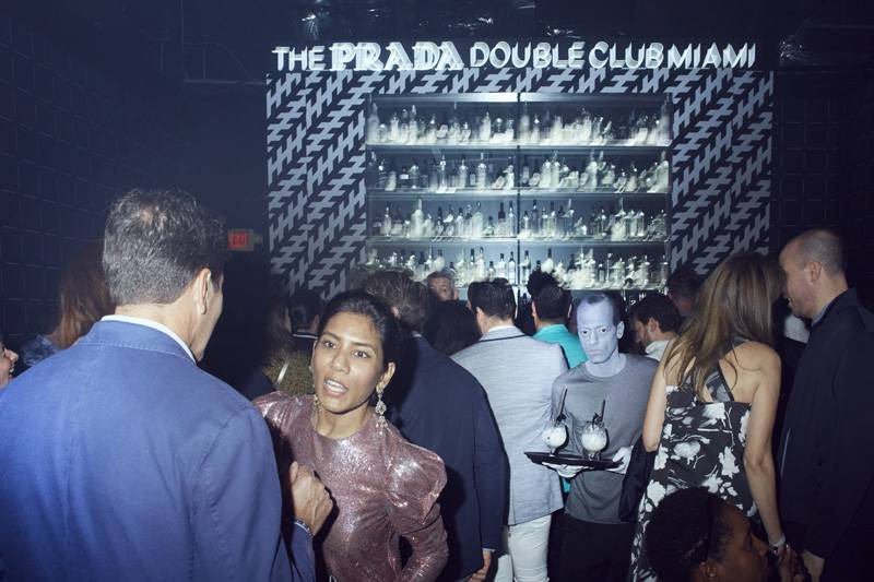 En images : à Miami Art Basel, Prada inaugure son Prada Double Club avec Carsten Höller