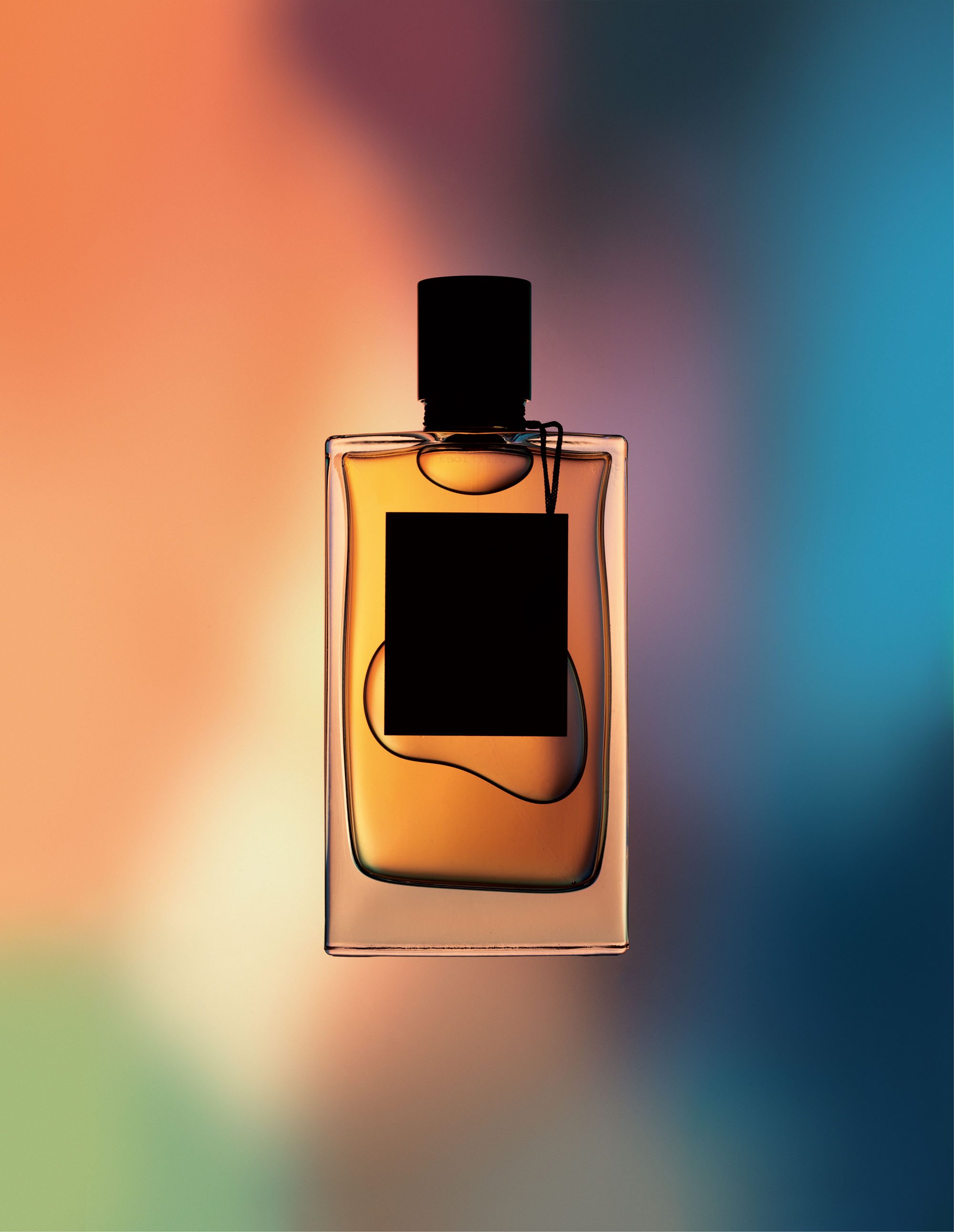 “Nébuleuse”, les nouveaux parfums féminins par Antoine Picard